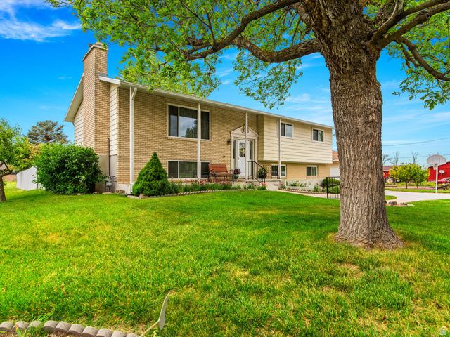 4043 S 5350 W, Hooper, UT 84315