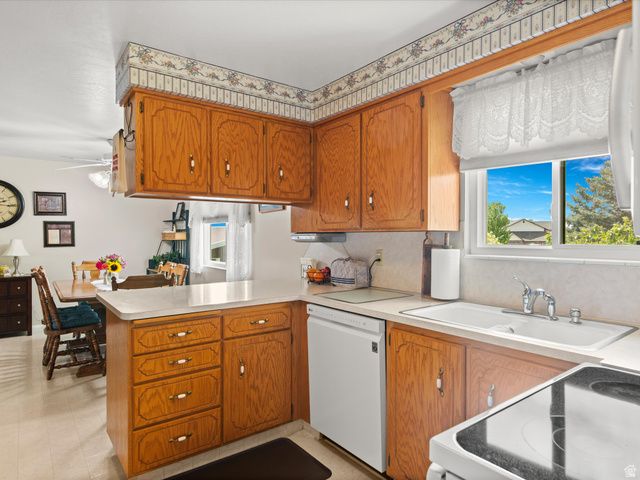 4043 S 5350 W, Hooper, UT 84315