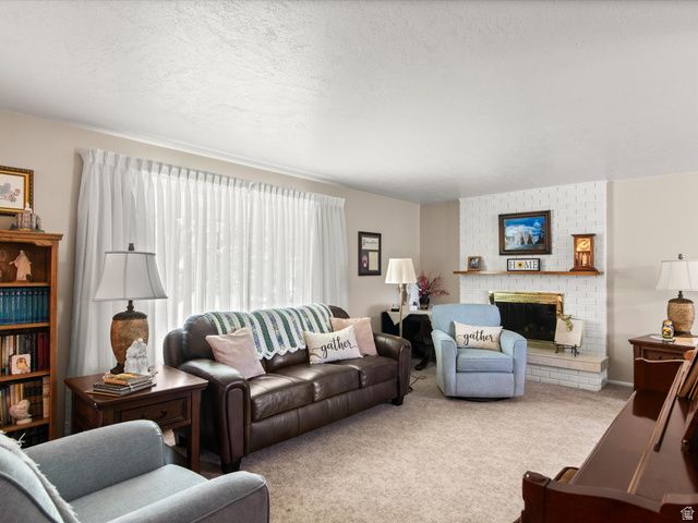 4043 S 5350 W, Hooper, UT 84315