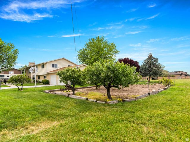 4043 S 5350 W, Hooper, UT 84315