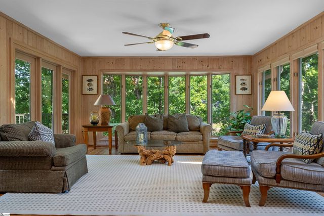 42 Foremast Drive, Salem, SC 29676