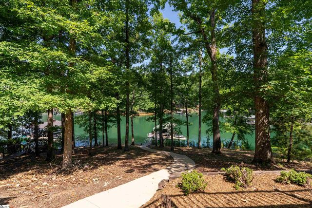 42 Foremast Drive, Salem, SC 29676