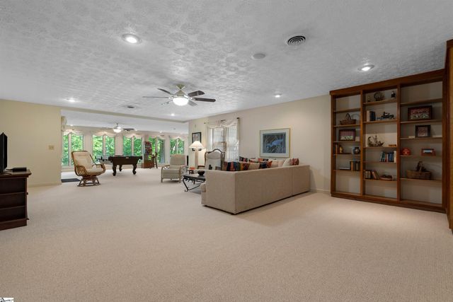 42 Foremast Drive, Salem, SC 29676