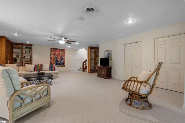42 Foremast Drive, Salem, SC 29676