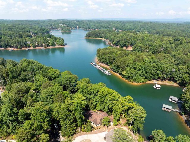 42 Foremast Drive, Salem, SC 29676