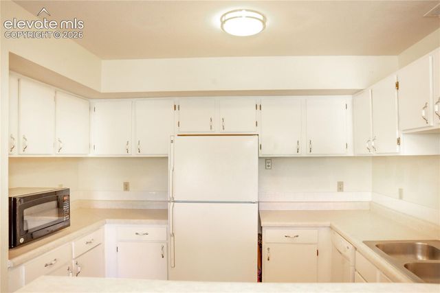 2120 Alicia Point 102, Colorado Springs, CO 80919