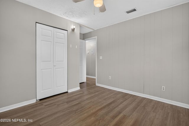 255 WOODSIDE Drive, Orange Park, FL 32073