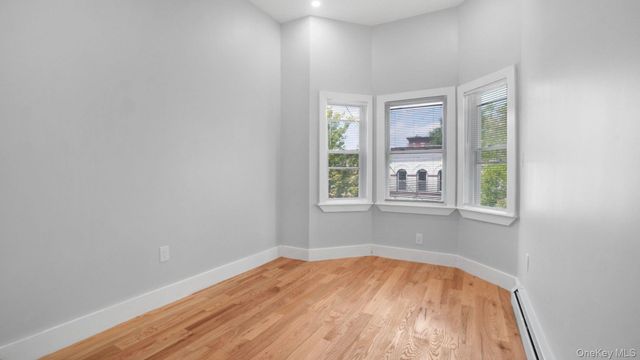 506 E 183rd Street, Bronx, NY 10458