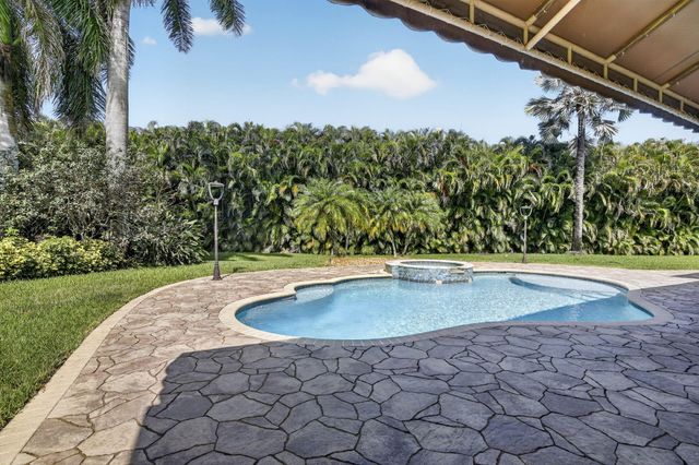 3143 SW 141st Terrace, Davie, FL 33330
