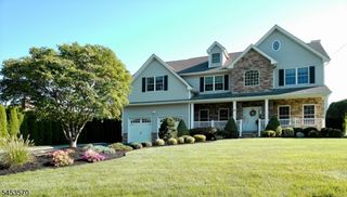6 Briarheath Ln, Clark Twp., NJ 07066