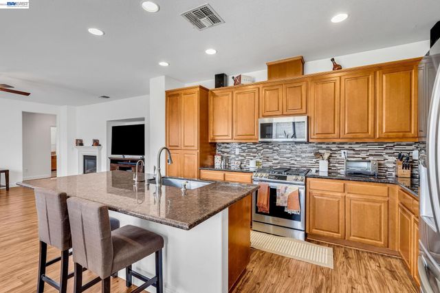 2536 Tampico Dr, Bay Point, CA 94565