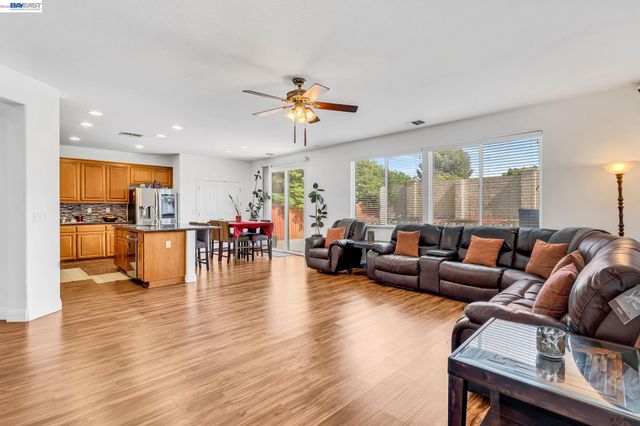 2536 Tampico Dr, Bay Point, CA 94565