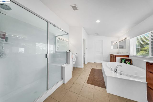 2536 Tampico Dr, Bay Point, CA 94565