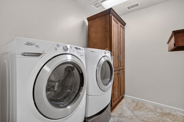 6466 Hurley Court NE, Rio Rancho, NM 87144