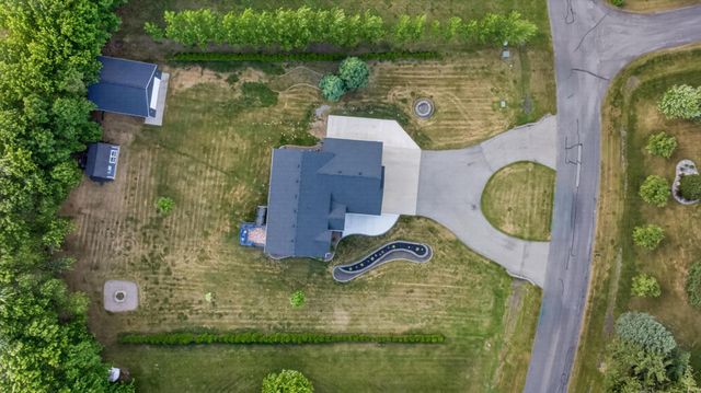 8018 Aquarius Drive, Fargo, ND 58104