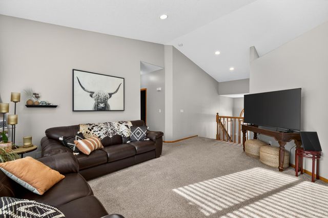 8018 Aquarius Drive, Fargo, ND 58104