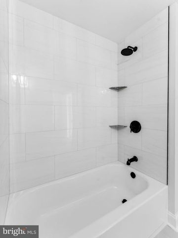 223 N CROPWELL RD, Marlton, NJ 08053
