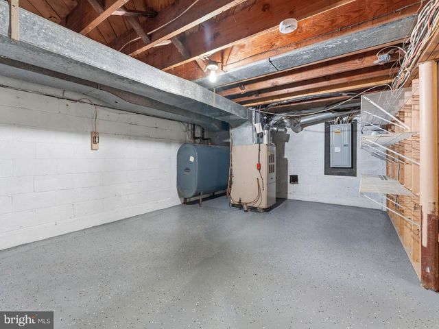 223 N CROPWELL RD, Marlton, NJ 08053