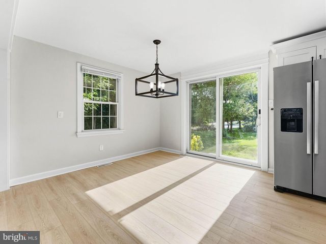 223 N CROPWELL RD, Marlton, NJ 08053
