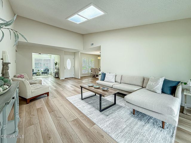 16181 Village 16, Camarillo, CA 93012
