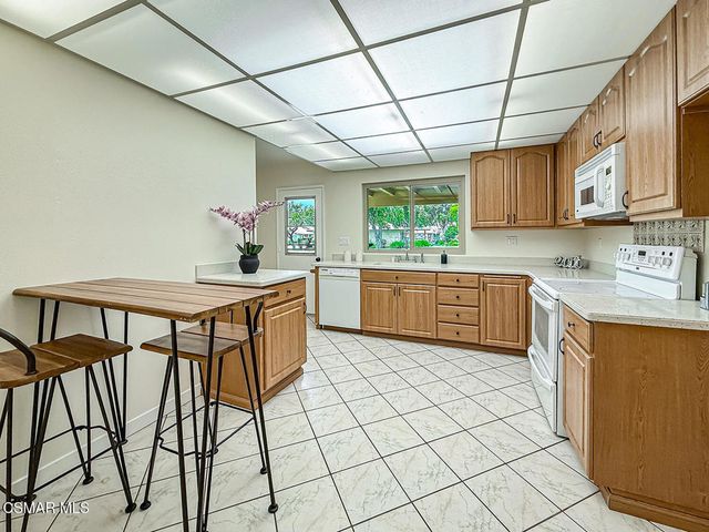 16181 Village 16, Camarillo, CA 93012