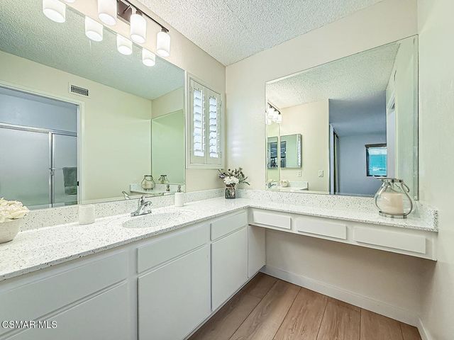 16181 Village 16, Camarillo, CA 93012