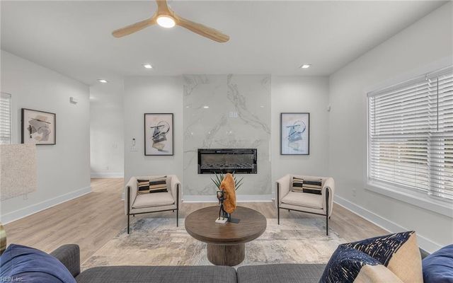 1146 Lindale DR, Chesapeake, VA 23320