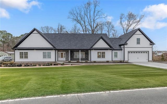 1146 Lindale DR, Chesapeake, VA 23320