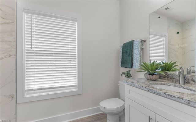 1146 Lindale DR, Chesapeake, VA 23320