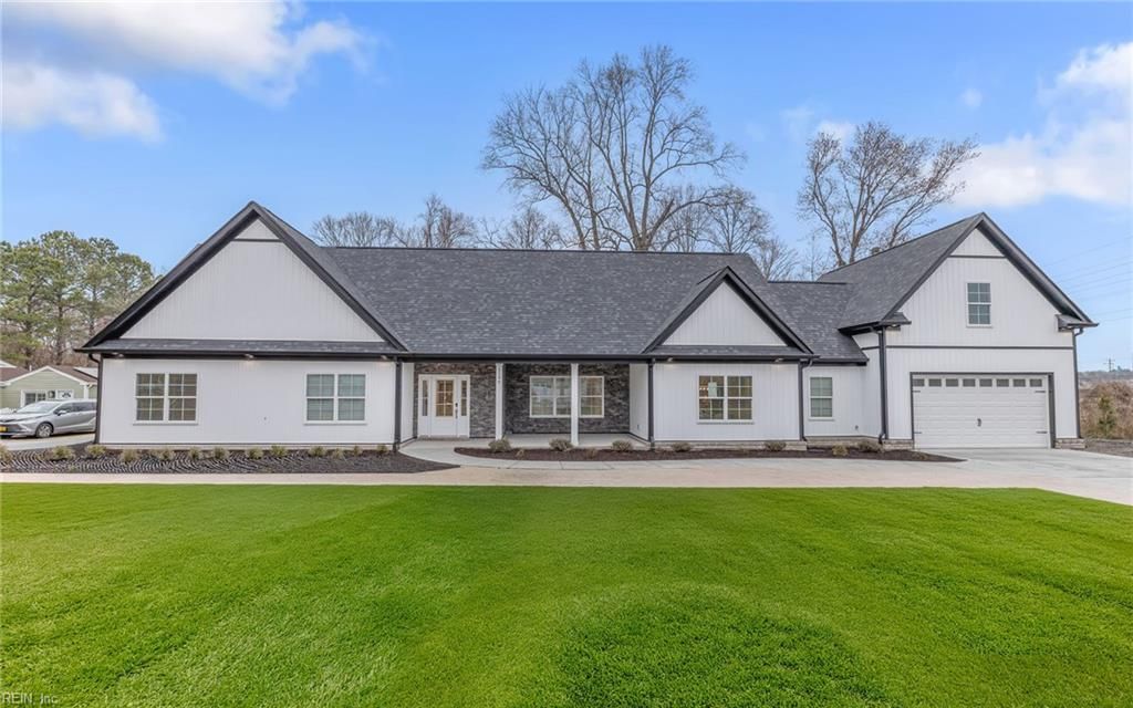 1146 Lindale DR, Chesapeake, VA 23320