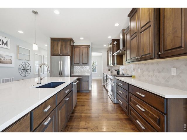 5814 Northern Lights Dr, Fort Collins, CO 80528