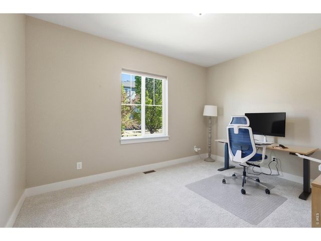 5814 Northern Lights Dr, Fort Collins, CO 80528