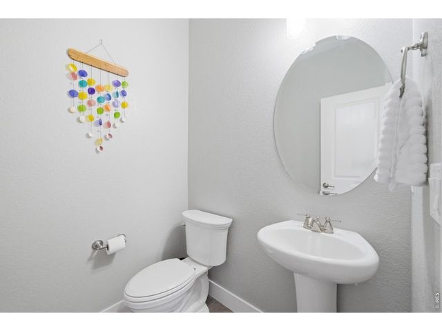 5814 Northern Lights Dr, Fort Collins, CO 80528