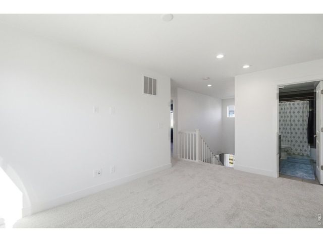 5814 Northern Lights Dr, Fort Collins, CO 80528