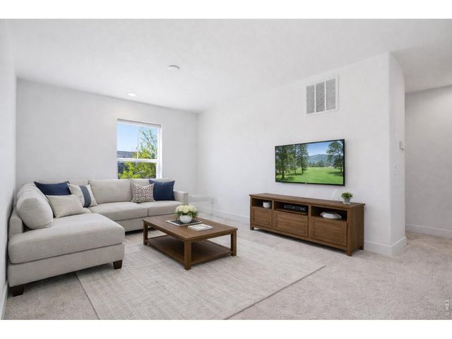 5814 Northern Lights Dr, Fort Collins, CO 80528