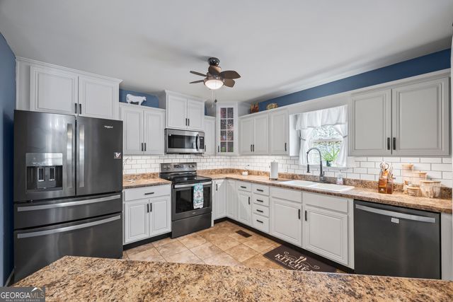136 Wedgewood Drive, Danielsville, GA 30633