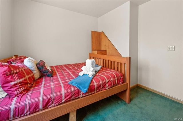 1396 La Crescenta Drive, Big Bear, CA 92314