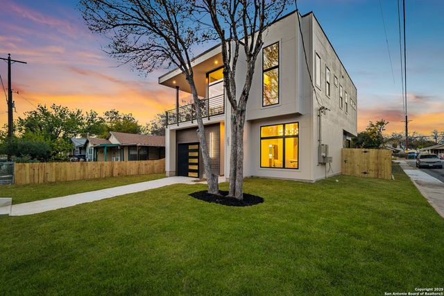 257 E Baylor, San Antonio, TX 78204