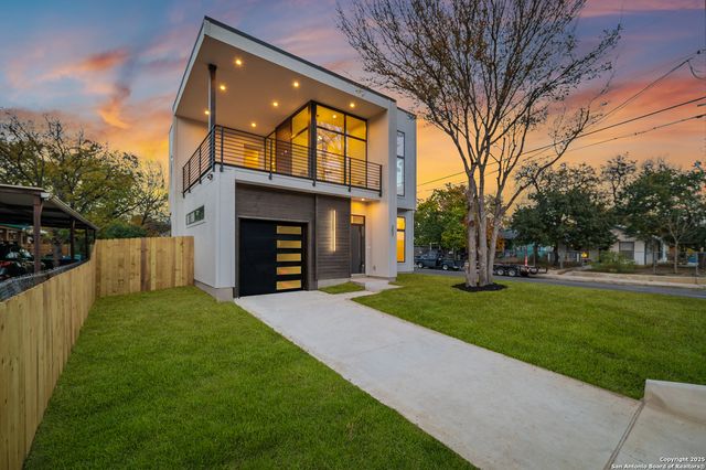257 E Baylor, San Antonio, TX 78204