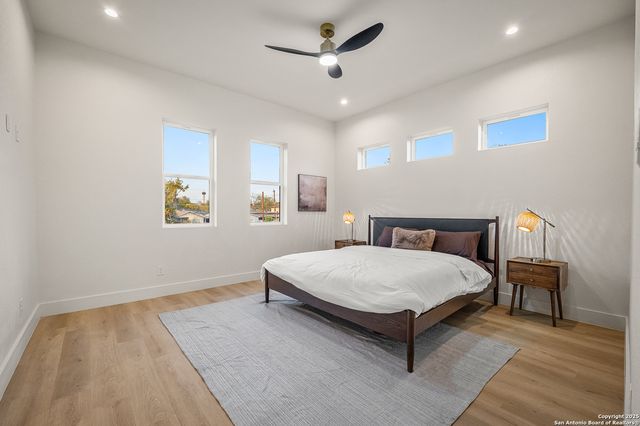 257 E Baylor, San Antonio, TX 78204
