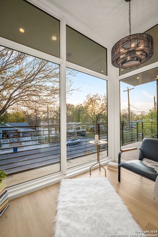257 E Baylor, San Antonio, TX 78204
