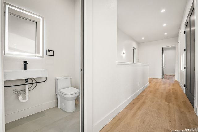 257 E Baylor, San Antonio, TX 78204