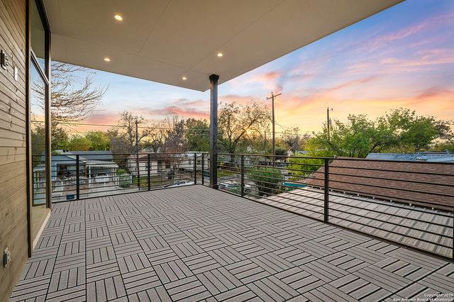 257 E Baylor, San Antonio, TX 78204