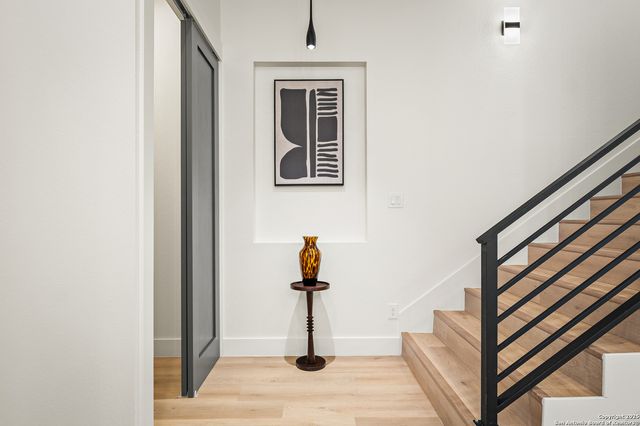 257 E Baylor, San Antonio, TX 78204