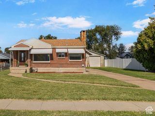 2050 W 4000 S, Roy, UT 84067