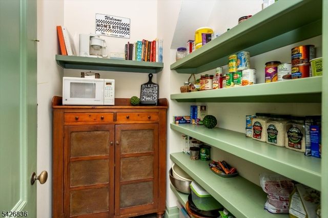 33 Erwin Park Rd, Montclair Twp., NJ 07042