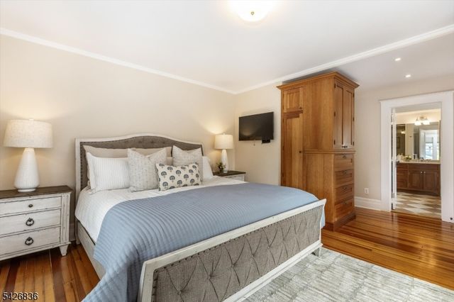 33 Erwin Park Rd, Montclair Twp., NJ 07042