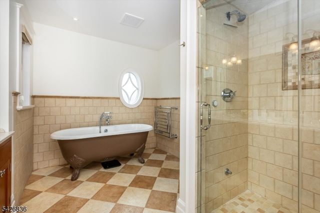 33 Erwin Park Rd, Montclair Twp., NJ 07042