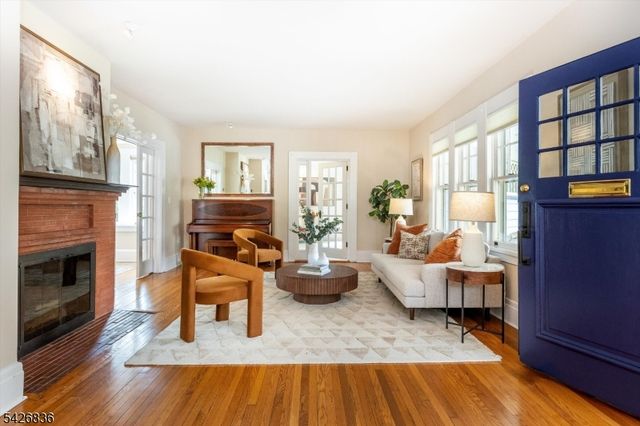 33 Erwin Park Rd, Montclair Twp., NJ 07042