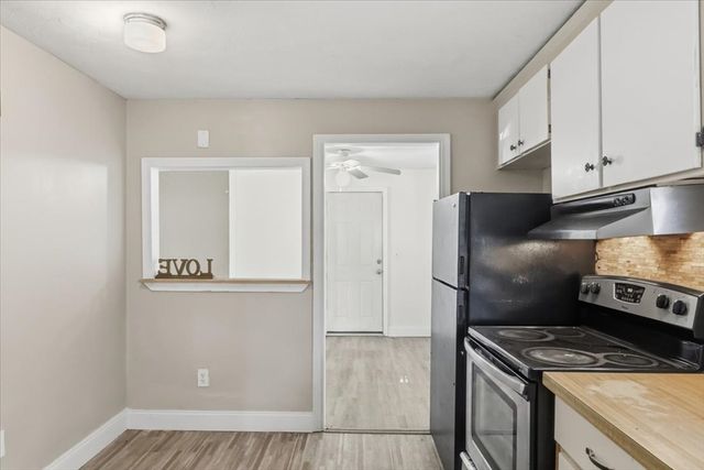 529 Howard St, Brockton, MA 02302